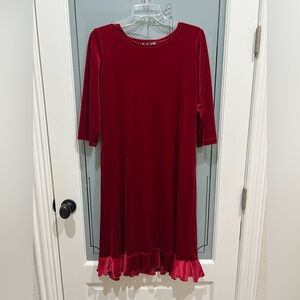 MAKE AN OFFER! 

Children’s holiday dress. Size 12